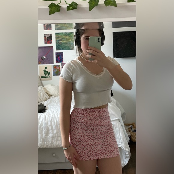 floral mini skirt - Picture 1 of 2